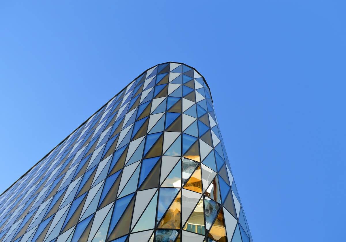 官方网站-半岛体育：海风下的热爱与成长