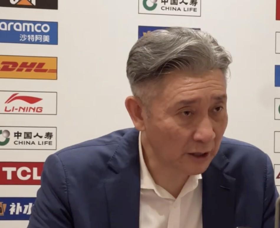 官方网站-终结上海9连胜，郑永刚：球队现在非常团结，贺希宁堪称劳模