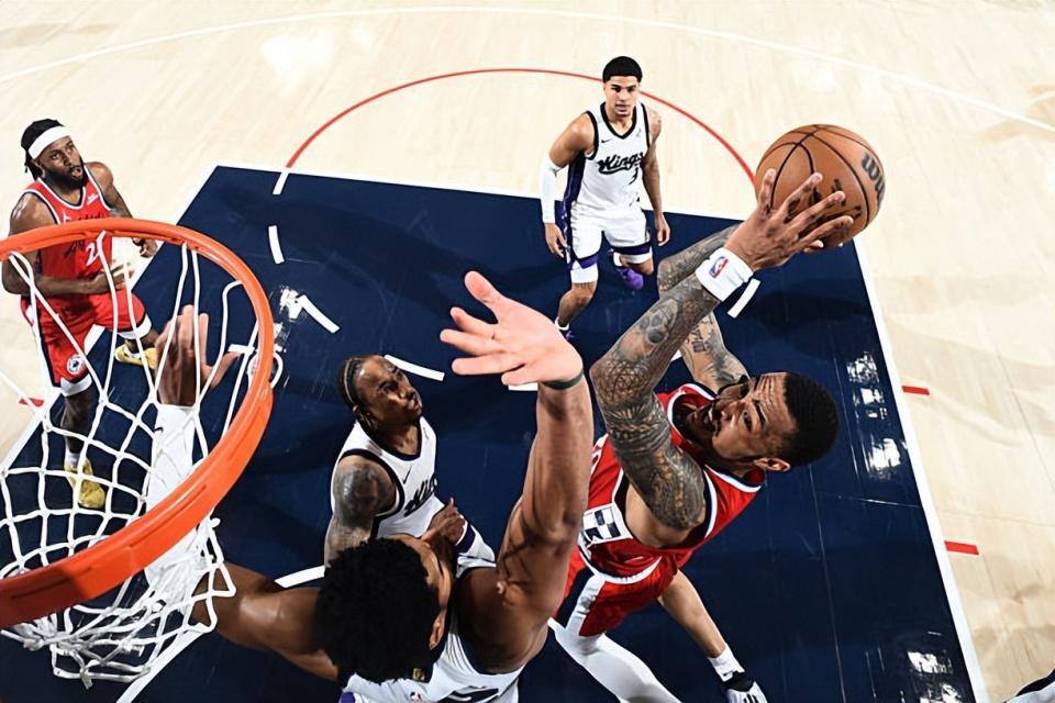 PG电子-锋线大将复出后首战状态尚可,但快船竟然输给了西部垫底的国王?